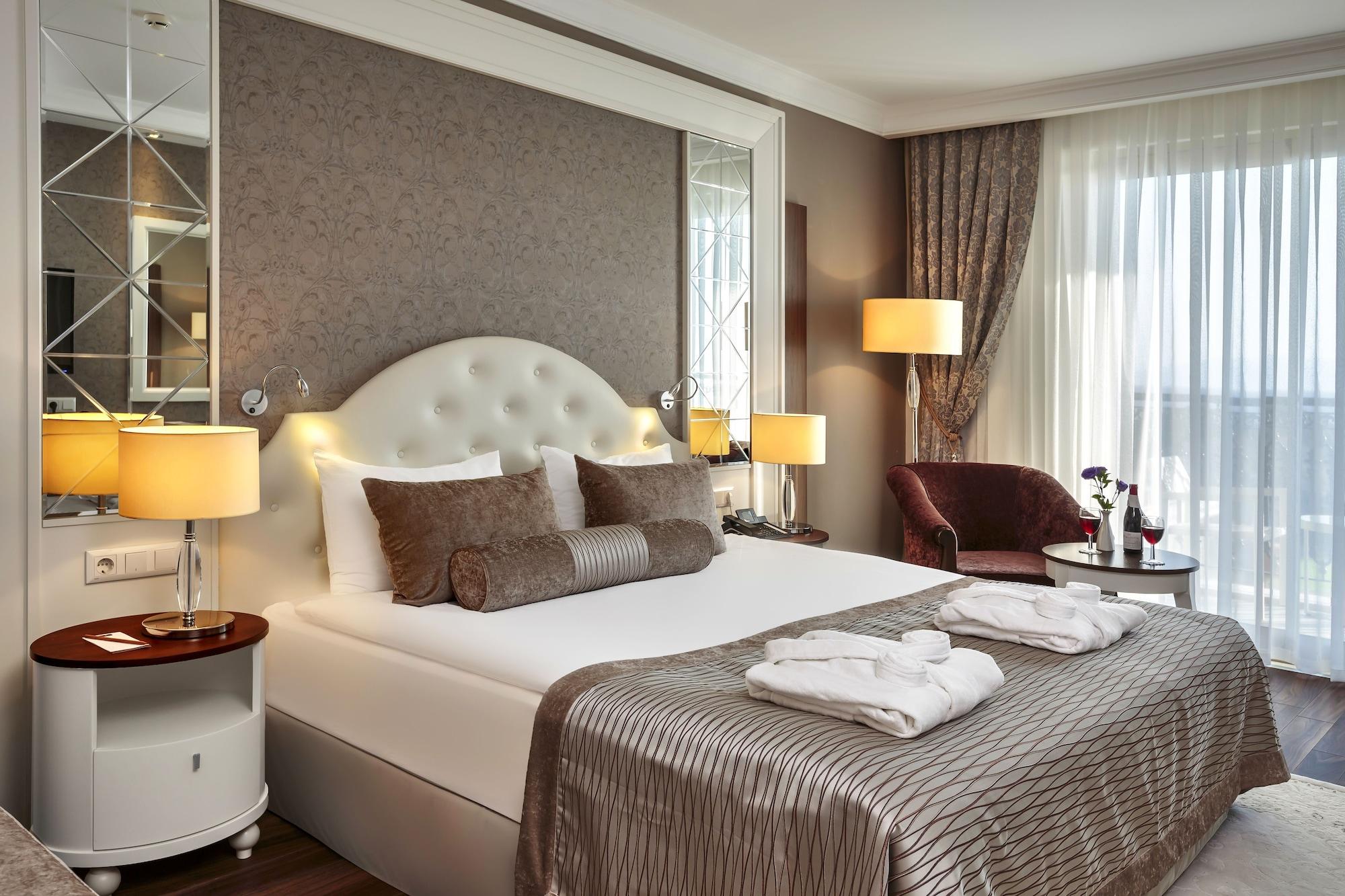 Sunis Efes Royal Palace Resort & Spa Özdere Exterior foto
