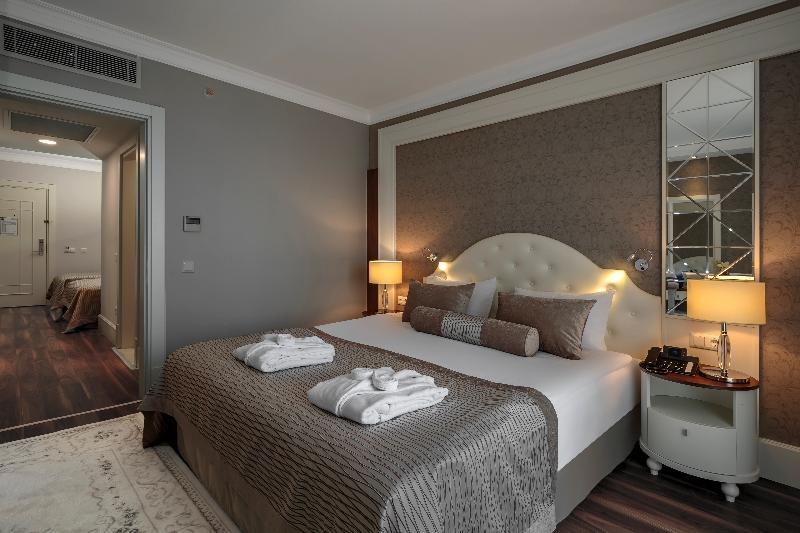 Sunis Efes Royal Palace Resort & Spa Özdere Exterior foto